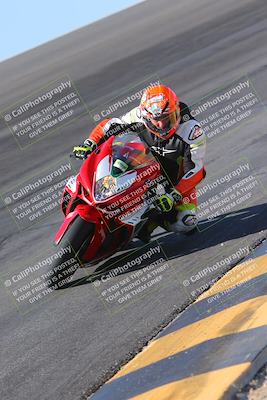 media/Nov-12-2023-SoCal Trackdays (Sun) [[5d1fba4e7d]]/Bowl (930am)/